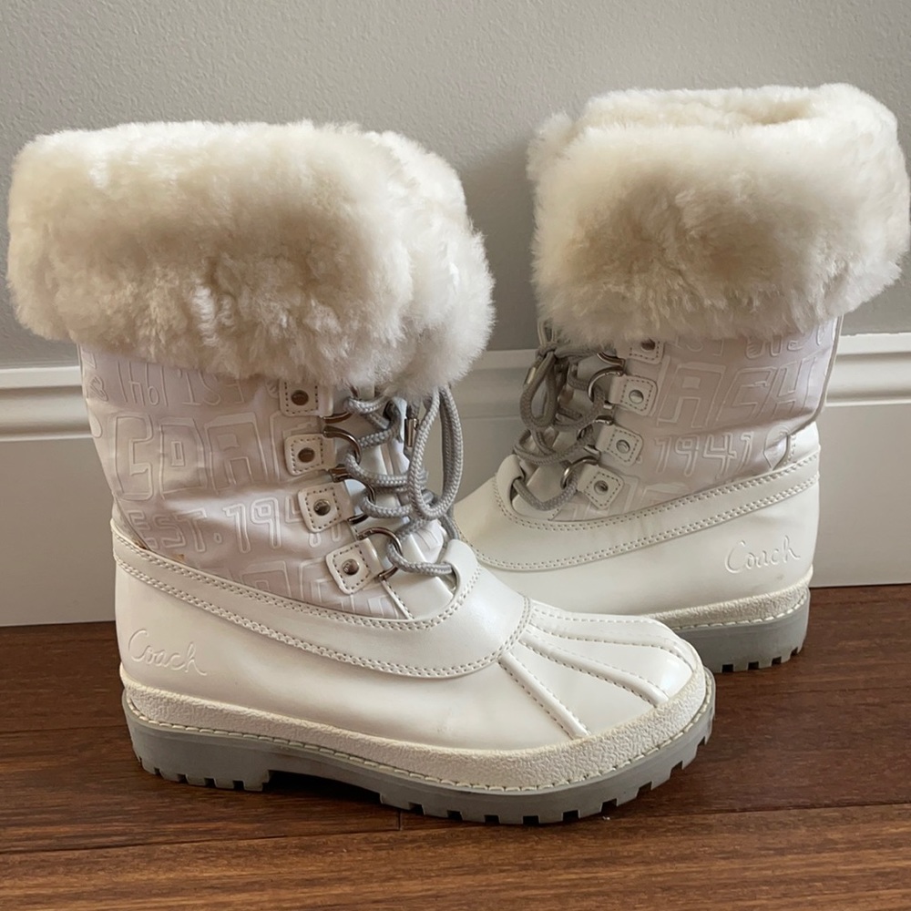 White Coach Leonora Winter Boots